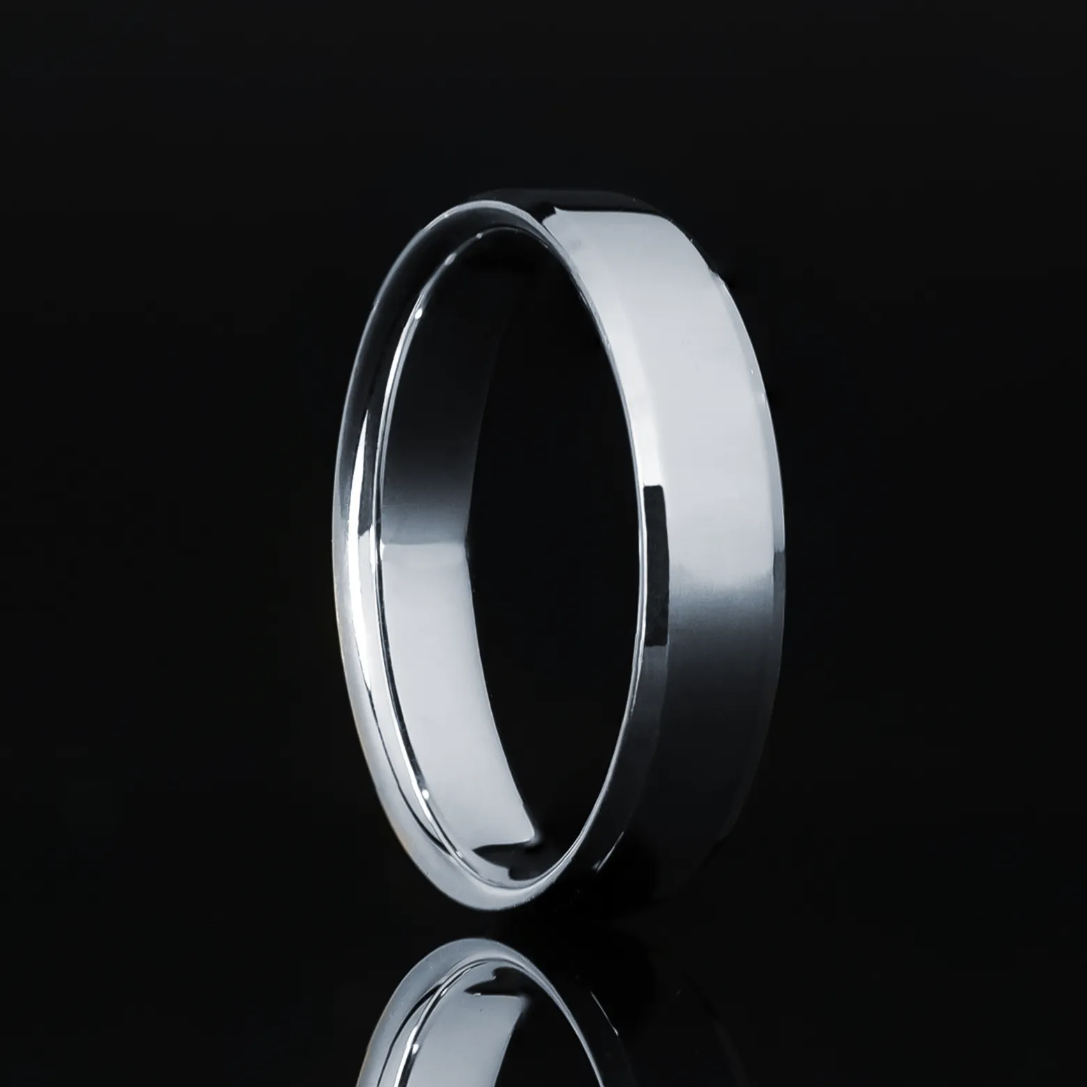 Elegant 5mm Beveled Platinum Wedding Band Ring