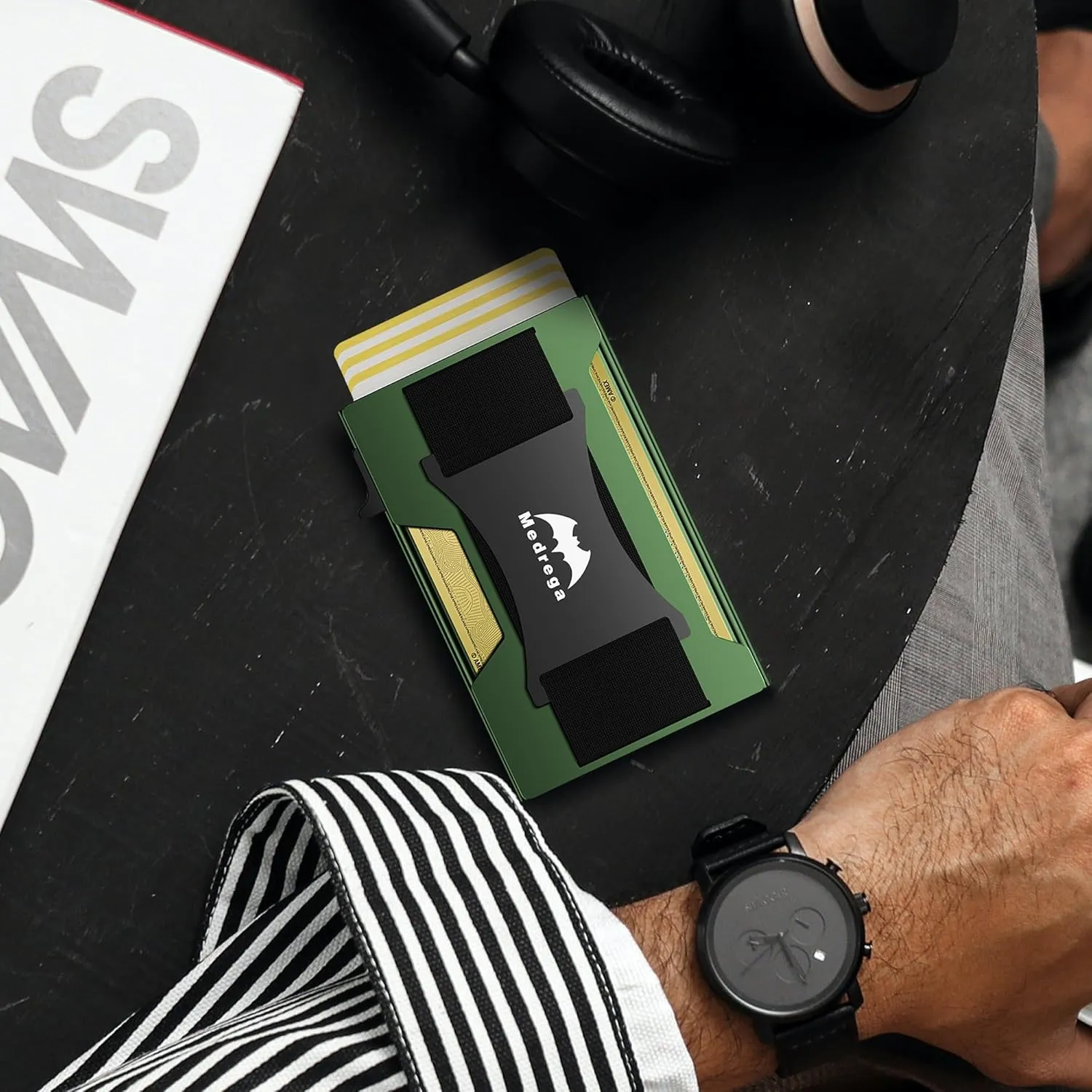 Smart Wallet for Men Slim Minimalist: Metal Pop Up Wallet - RFID Front Pocket Credit Card Holder - Gift for Male Husband at Anniversay Brithday